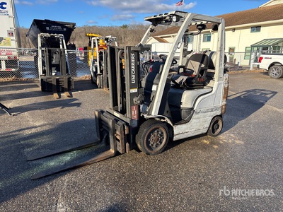 2013 Nissan CF40LP 4000 lb Cushion Tire Wózek widłowy