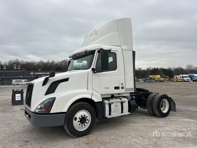 2016 Volvo VNL42T 4x2 Tracteur Routier