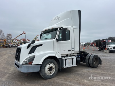 2016 Volvo VNL42T 4x2 S/A Day Cab Truck Tractor