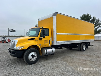 2020 International MV607 SBA 4x2 شاحنة فان