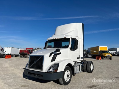 2016 Volvo VNL 4x2 Cabeza Tractora Cabina Corta
