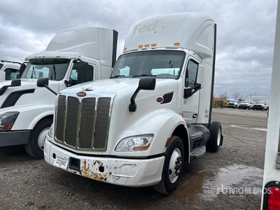 2018 Peterbilt 579 4x2 Cabeza Tractora Cabina Corta