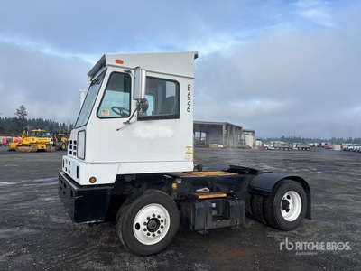 2012 Capacity TJ5000 4x2 Spotter Truck