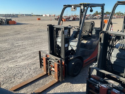 2014 Toyota 8FGCU20 4000 lb Cushion Tire Forklift