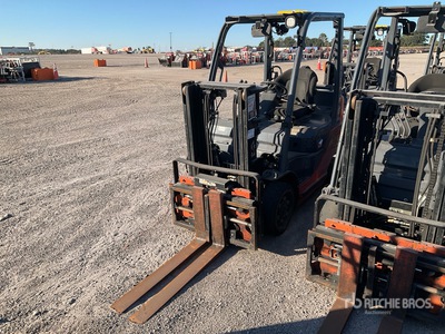 2014 Toyota 8FGCU20 4000 lb Cushion Tire Chariot Élévateur