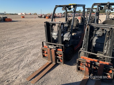 2014 Toyota 8FGCU20 4000 lb Cushion Tire Forklift