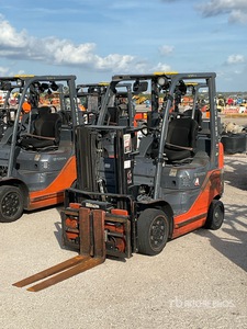 2014 Toyota 8FGCU20 4000 lb Wózek widłowy