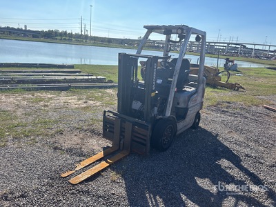 2013 Nissan MCP1F2A20LV 4000 lb Cushion Tire Forklift