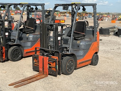 2014 Toyota 8FGCU20 4000 lb Wózek widłowy