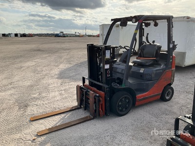 2014 Toyota 8FGCU20 4000 lb Wózek widłowy