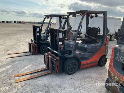 2014 Toyota 8FGCU20 4000 lb Wózek widłowy