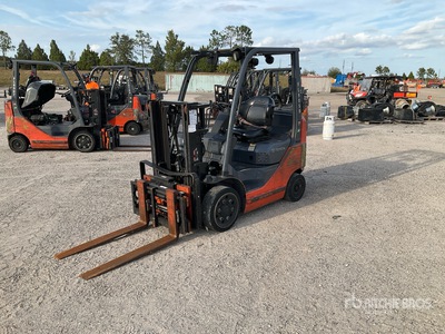 2014 Toyota 8FGCU20 4000 lb Wózek widłowy