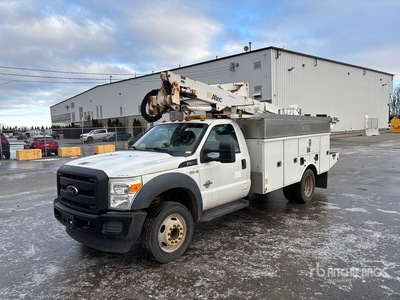 Altec AT37G on 2016 Ford F-550 XL 4x2 Podnośnik Koszowy