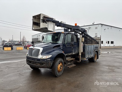 2012 International 4300 Camion de cubo