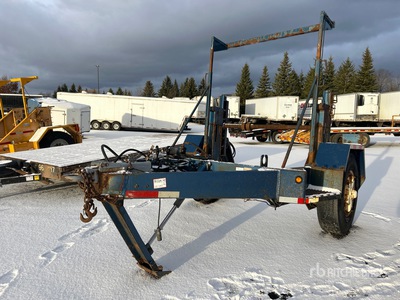 Custom Built S/A (1) Remorque porte-touret