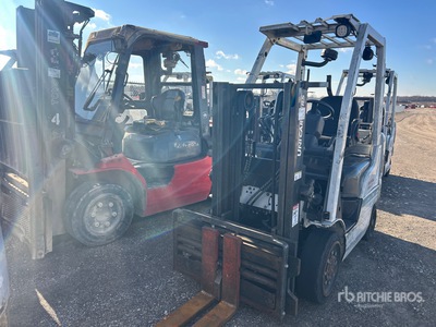 2013 Nissan MCP1F2A20LV 4000 lb Forklift