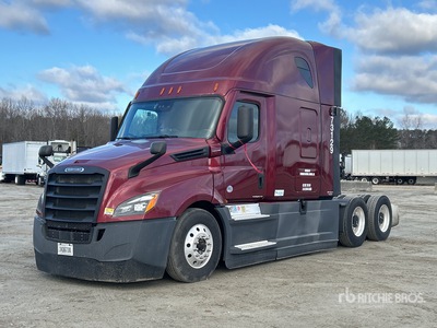 2020 Freightliner Cascadia 126 6x4 T/A Sleeper Truck Tractor
