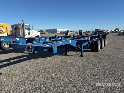 2014 Pratt 30 ft Tri/A Container Trailer