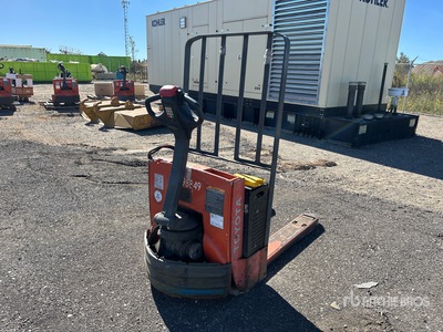 2010 Toyota 7HBW23 4500 lb Electric Pallet Jack