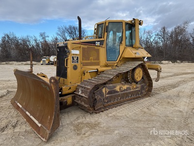 2007 Cat D6N XL ブルドーザー