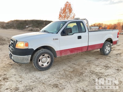 2006 Ford F-150 XL 4x2 Pickup