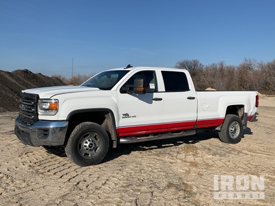 2019 GMC 2500HD 4x4 Crew Cab Pickup