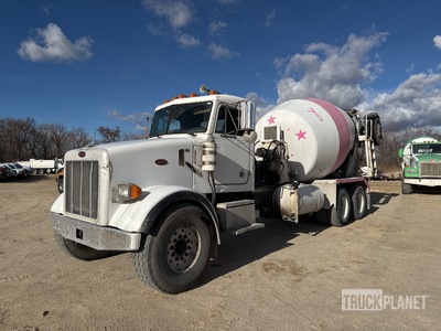 2001 Peterbilt 357 8x4 Mixer Truck