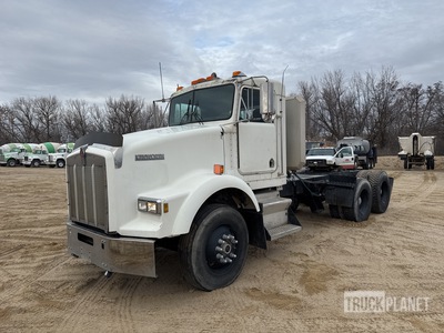 1988 Kenworth T800 6x4 T/A Day Cab Truck Tractor