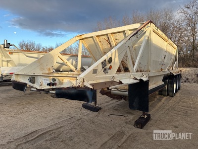 1994 Ranco 14 ft Tri/A Remorque à benne