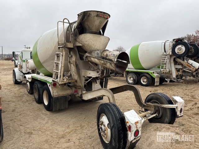 CAMIóN REVOLVEDOR 1990 PETERBILT MCNEILUS 10.5 CYD