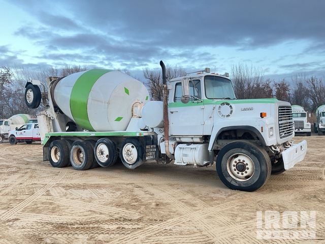 CAMIóN REVOLVEDOR 1989 FORD MCNEILUS 11 CYD