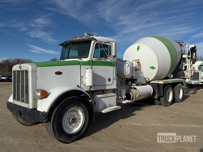 1991 Peterbilt 357 8x4 Camion hormigonera