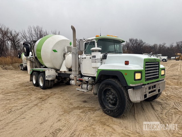 CAMIóN REVOLVEDOR 1997 MACK MCNEILUS