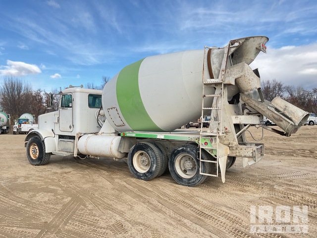 CAMIóN REVOLVEDOR 1998 PETERBILT MCNEILUS 10.5 CYD