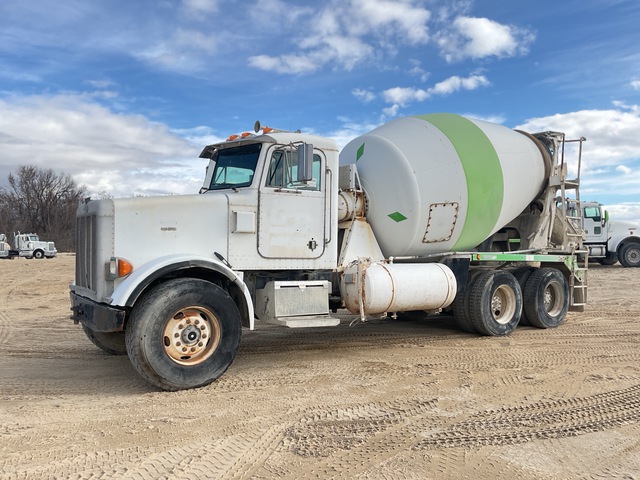 1998 Peterbilt 357 6x4 Mixer Truck