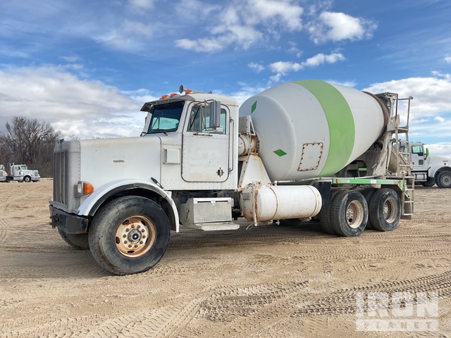 CAMIóN REVOLVEDOR 1998 PETERBILT MCNEILUS 10.5 CYD