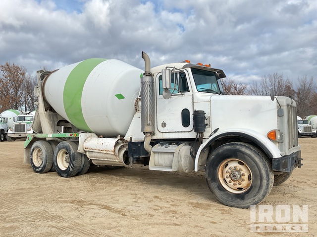 CAMIóN REVOLVEDOR 1998 PETERBILT MCNEILUS 10.5 CYD