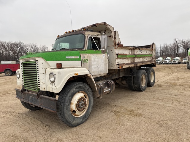 1975 3-Star 1 Dump Truck