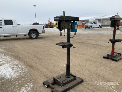 Delta 16 1/2 in Drill Press