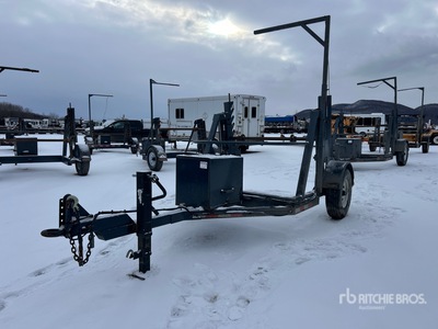 Custom Built S/A (1) Remolque con carrete