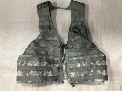 (40) Fighting Load Carriers