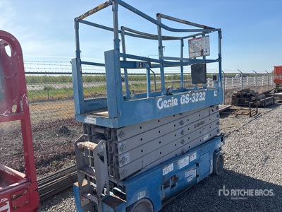2012 Genie GS3232 Electric منصة رفع متحركة