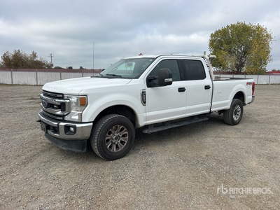 2020 Ford F-250 XLT 4x4 Crew Cab Pickup