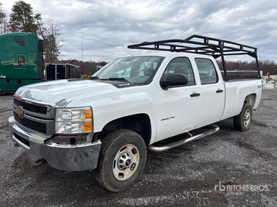 2013 Chevrolet 2500 4x4 Crew Cab Pickup