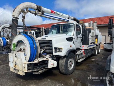 2015 Vac-Con V312LHAE-0 on 2015 Freightliner 114SD 6x4 Vacuum Excavator Truck
