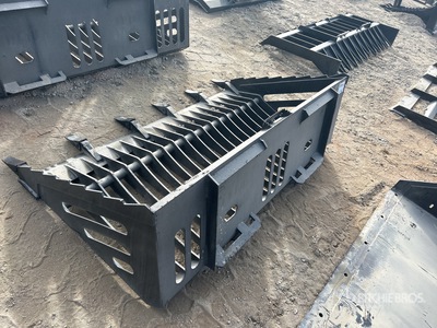 68 in w/teeth - Fits Skid Steer (Unused)