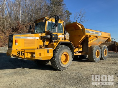2000 Volvo A30C Knickgelenkter Muldenkipper