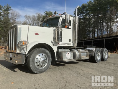 2020 Peterbilt 389 6x4 T/A Day Cab Truck Tractor