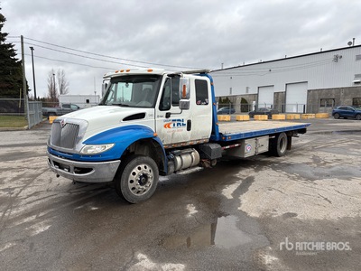 2019 International DuraStar 4300 SBA 4x2 Extended Cab Rollback Truck