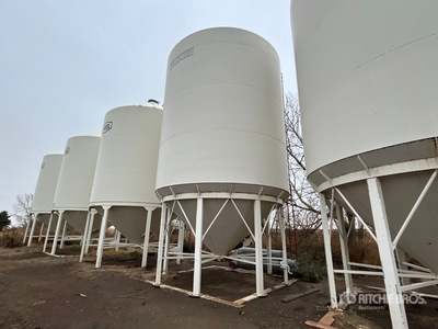 Meridian Smooth Wall Hopper Grain Bin